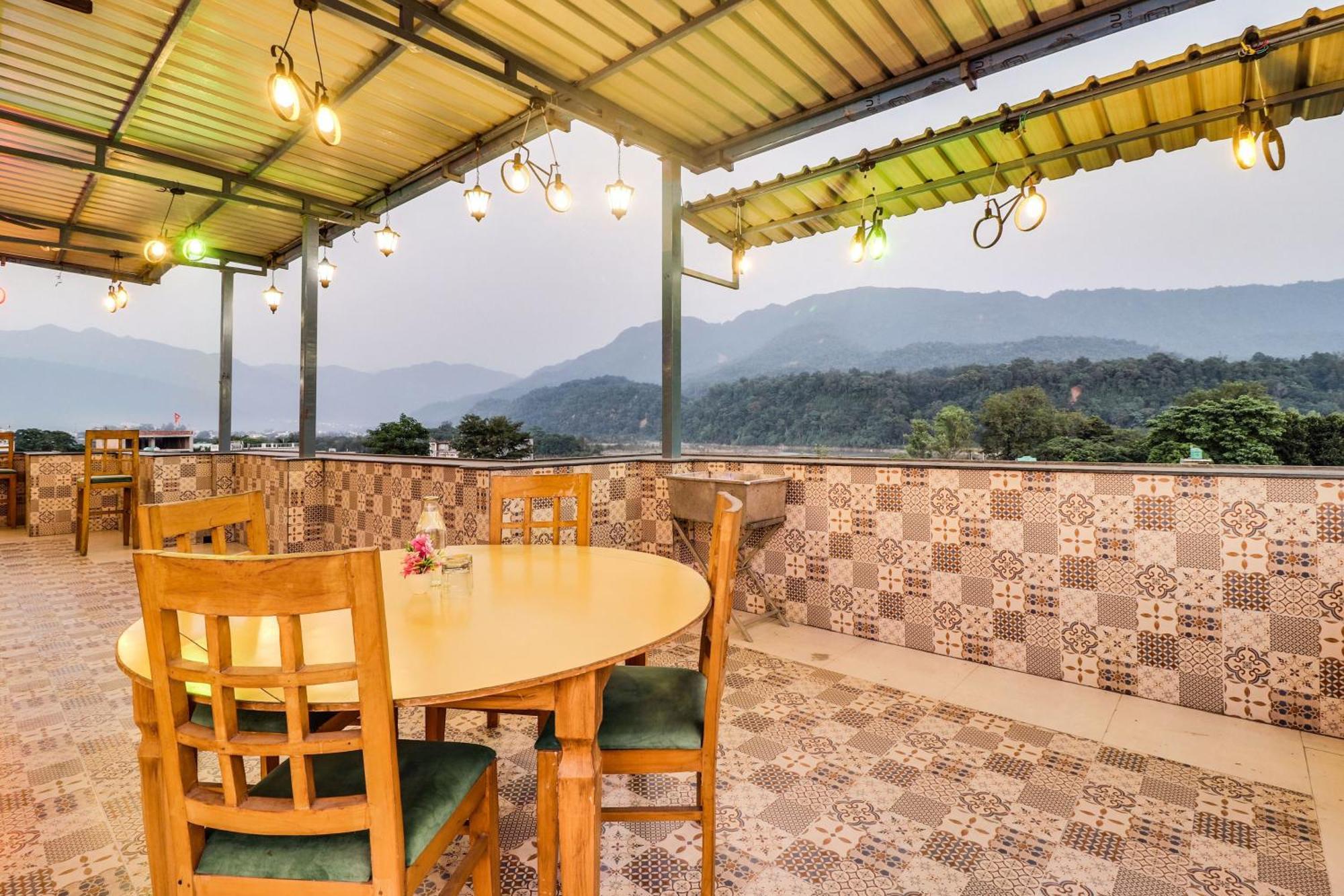 Townhouse Hotel Rooftop Rishīkesh Dış mekan fotoğraf